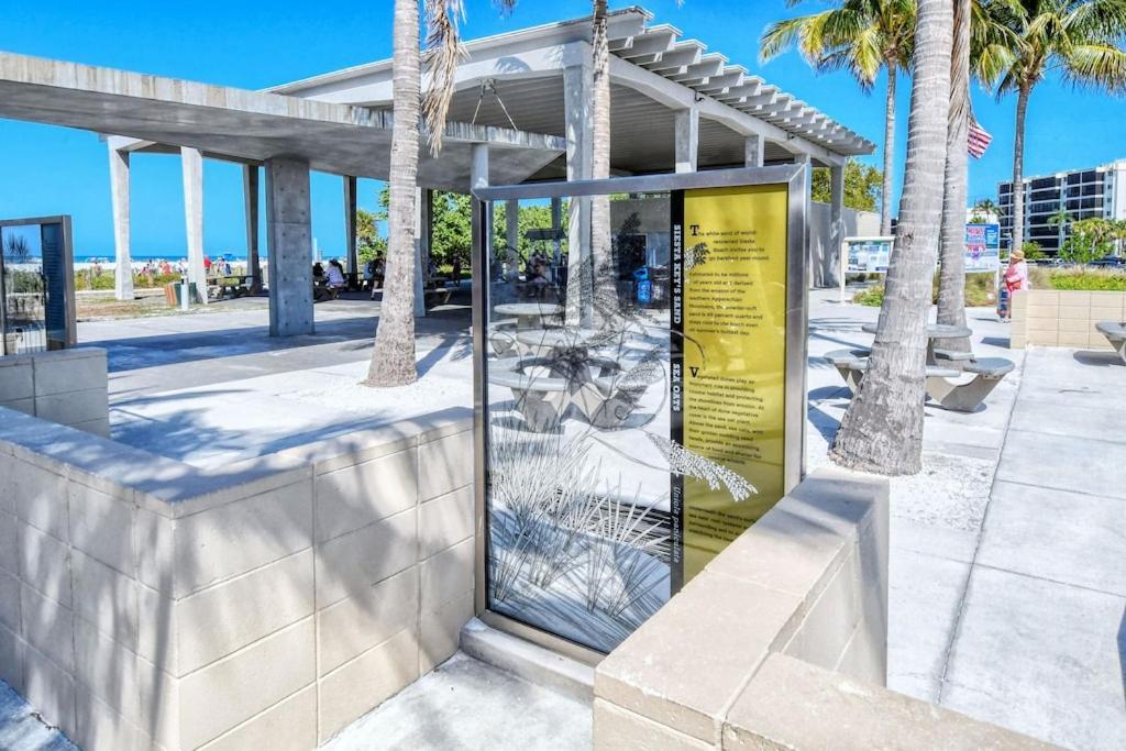 Canal 309 - Right In Siesta Key Village! Kültér fotó