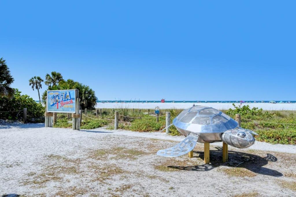 Canal 309 - Right In Siesta Key Village! Kültér fotó